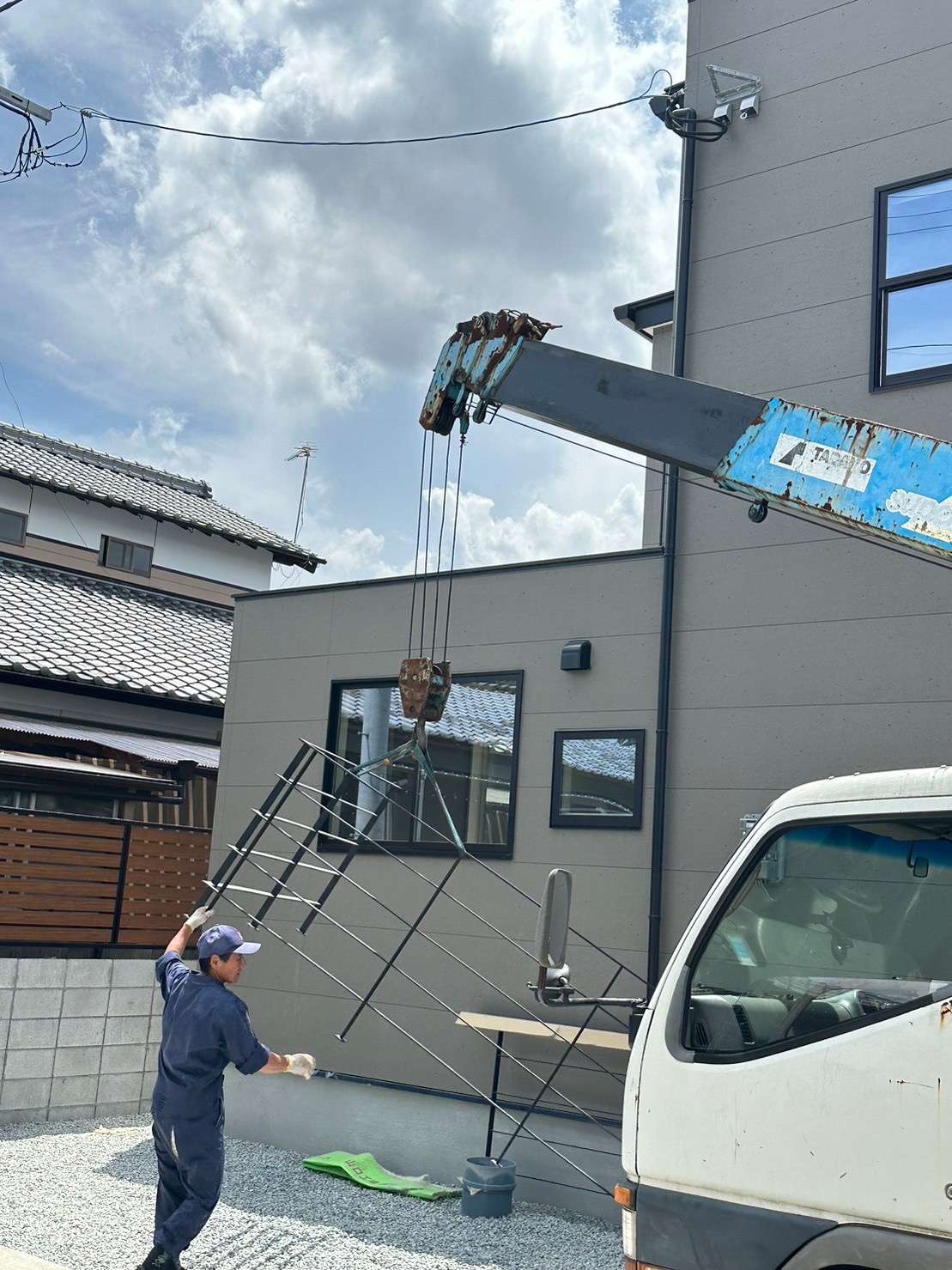 【ベランダの手すり工事開始しました👷‍♀️】宮崎市で新築・リノベーション| mikiデザインハウス