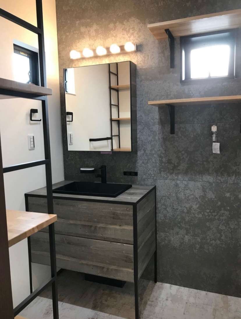 【上質な洗面空間を実現できる洗面化粧台をご紹介】宮崎市で新築・リノベーション| mikiデザインハウス