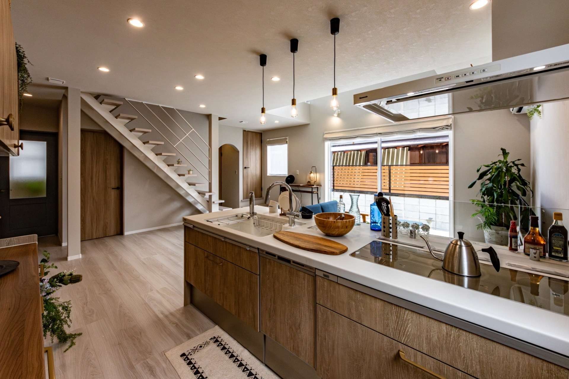 【家族との繋がりを育む開放感溢れるLDK❣️】宮崎市で新築•リノベーション| mikiデザインハウス